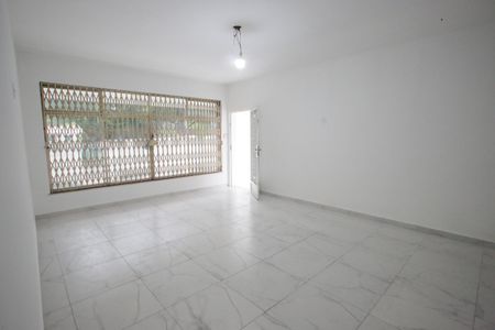 Sala de casa à venda com 3 quartos, 160m² em Taquara, Rio de Janeiro