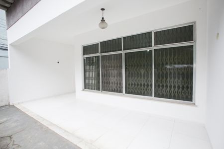 Casa à venda com 160m², 3 quartos e 3 vagasFrente da Casa