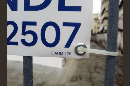 Casa à venda com 160m², 3 quartos e 3 vagasPlaquinha