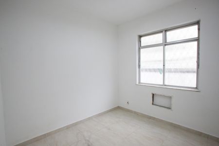 Quarto 2 de casa à venda com 3 quartos, 160m² em Taquara, Rio de Janeiro