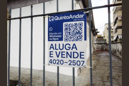 Casa à venda com 160m², 3 quartos e 3 vagasPlaquinha