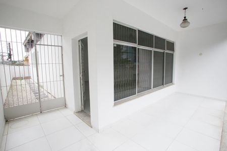 Casa à venda com 160m², 3 quartos e 3 vagasVaranda da Frente