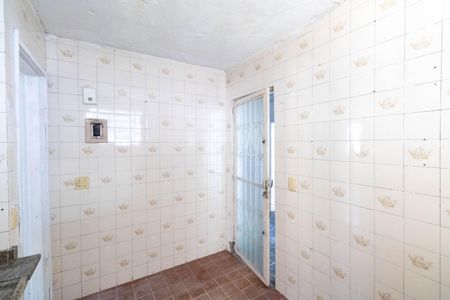 Casa para alugar com 120m², 2 quartos e 6 vagas Casa para alugar com 120m², 2 quartos e 6 vagasCozinha e Área de Serviço