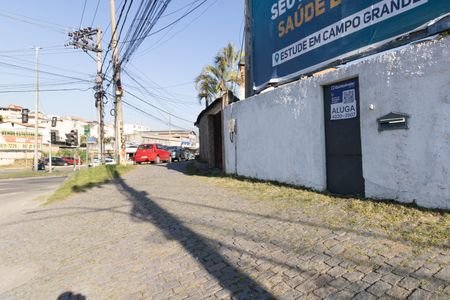Casa para alugar com 120m², 2 quartos e 6 vagas Casa para alugar com 120m², 2 quartos e 6 vagasFachada