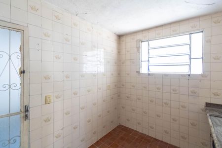 Casa para alugar com 120m², 2 quartos e 6 vagas Casa para alugar com 120m², 2 quartos e 6 vagasCozinha e Área de Serviço