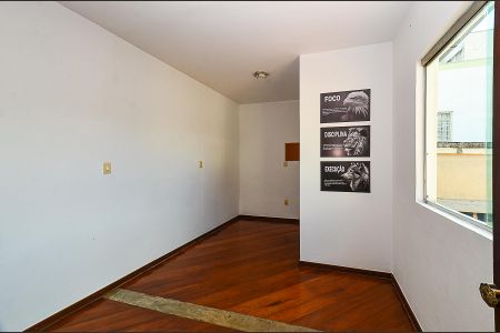 Casa para alugar com 480m², 5 quartos e 4 vagasSuíte 