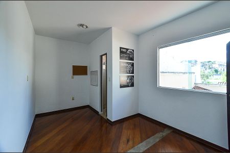 Casa para alugar com 480m², 5 quartos e 4 vagasSuíte 