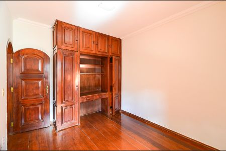 Casa para alugar com 480m², 5 quartos e 4 vagasQuarto 1