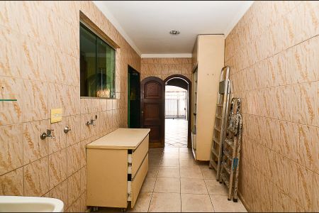 Casa para alugar com 480m², 5 quartos e 4 vagasÁrea de Serviço