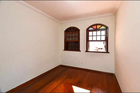 Casa para alugar com 480m², 5 quartos e 4 vagasSuíte 2