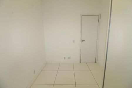 Quarto de apartamento para alugar com 2 quartos, 54m² em Colinas do Paratehy, São José dos Campos