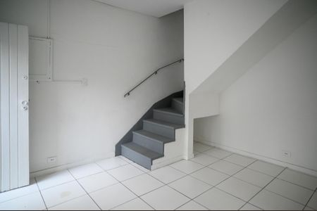 Casa à venda com 110m², 2 quartos e 1 vaga Casa à venda com 110m², 2 quartos e 1 vagaSala