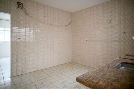 Casa à venda com 110m², 2 quartos e 1 vaga Casa à venda com 110m², 2 quartos e 1 vagaCozinha