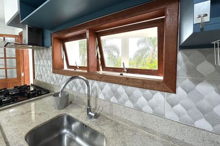 Casa para alugar com 220m², 3 quartos e 3 vagasCozinha