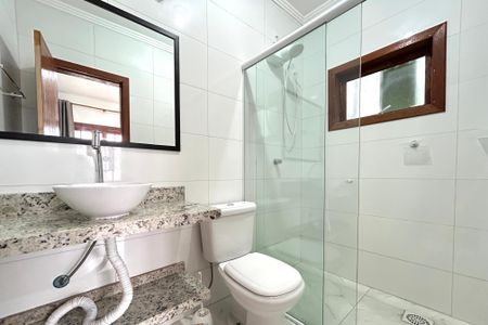 Casa para alugar com 220m², 3 quartos e 3 vagasBanheiro Suíte 1