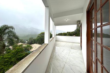 Casa para alugar com 220m², 3 quartos e 3 vagasVaranda Suíte 3