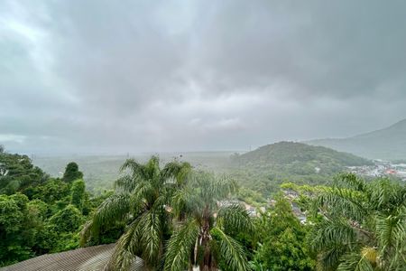 Casa para alugar com 220m², 3 quartos e 3 vagasVista