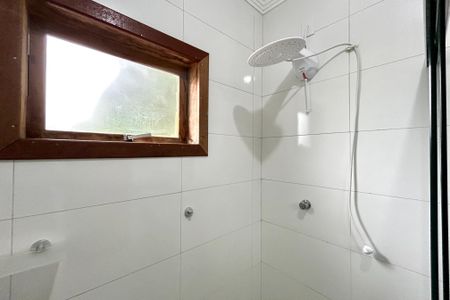 Casa para alugar com 220m², 3 quartos e 3 vagasBanheiro suíte 3