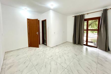 Casa para alugar com 220m², 3 quartos e 3 vagasSuíte 2