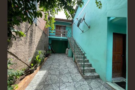 Casa à venda com 120m², 3 quartos e 2 vagas Casa à venda com 120m², 3 quartos e 2 vagasQuintal