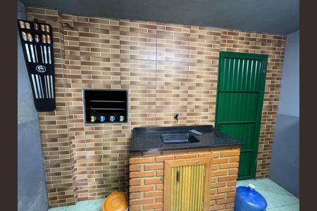 Casa à venda com 120m², 3 quartos e 2 vagas Casa à venda com 120m², 3 quartos e 2 vagasCozinha