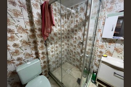 Casa à venda com 120m², 3 quartos e 2 vagas Casa à venda com 120m², 3 quartos e 2 vagasBanheiro 1