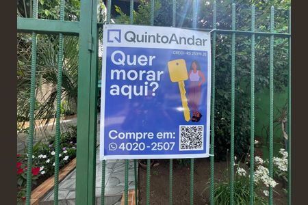 Casa à venda com 120m², 3 quartos e 2 vagas Casa à venda com 120m², 3 quartos e 2 vagasPlaca Cod.COEY-1254