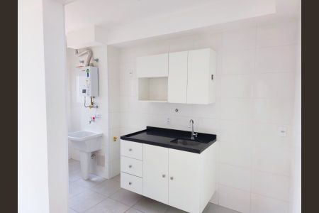 Apartamento para alugar com 69m², 2 quartos e 1 vagaCozinha e Área de Serviço