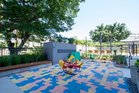 Apartamento para alugar com 69m², 2 quartos e 1 vagaÁrea comum - Playground