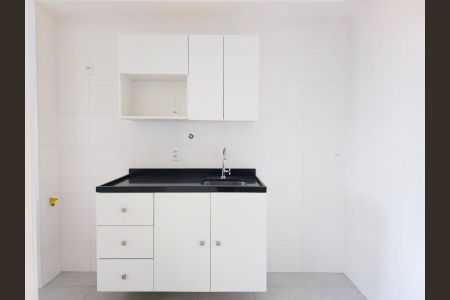 Apartamento para alugar com 69m², 2 quartos e 1 vagaCozinha e Área de Serviço