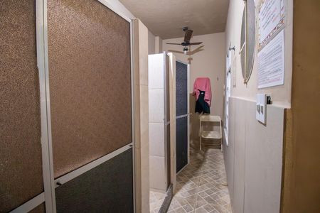 Banheiro 4 de casa à venda com 3 quartos, 345m² em Vila Kosmos, Rio de Janeiro