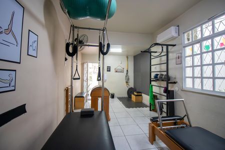 Sala 1 de casa à venda com 3 quartos, 345m² em Vila Kosmos, Rio de Janeiro