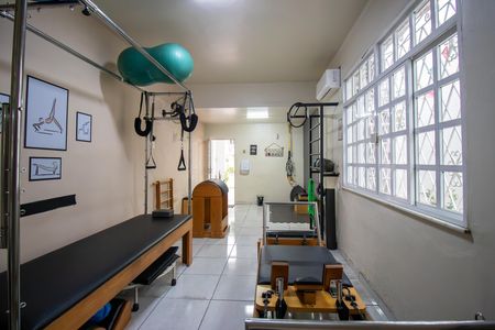 Casa à venda com 3 quartos, 345m² em Vila Kosmos, Rio de Janeiro