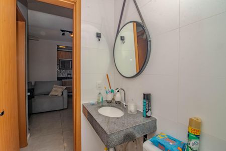 Apartamento para alugar com 49m², 2 quartos e 1 vaga Apartamento para alugar com 49m², 2 quartos e 1 vagaBanheiro