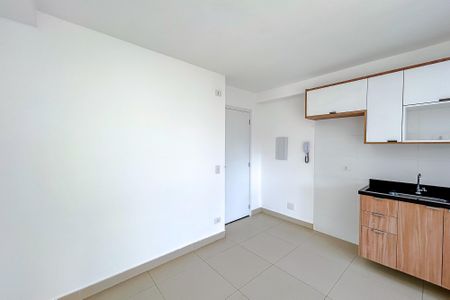 Sala/Cozinha de apartamento para alugar com 2 quartos, 43m² em Chácara Santo Antônio (zona Leste), São Paulo