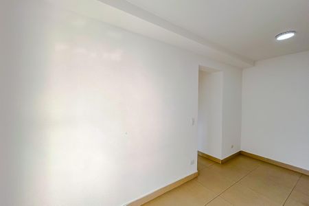 Sala de apartamento para alugar com 2 quartos, 43m² em Chácara Santo Antônio (zona Leste), São Paulo