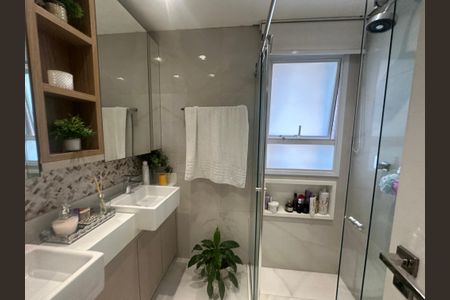 Apartamento à venda com 110m², 3 quartos e 2 vagasBanheiro da Suíte 1