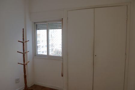 Apartamento à venda com 70m², 3 quartos e 1 vagaQuarto 2
