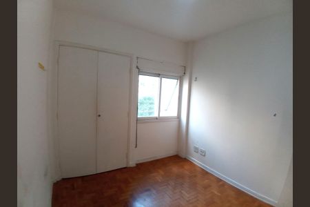 Apartamento à venda com 70m², 3 quartos e 1 vagaQuarto