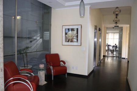 Apartamento à venda com 70m², 3 quartos e 1 vagaHall Social