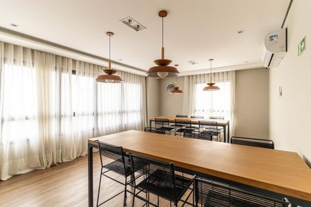 Apartamento para alugar com 36m², 2 quartos e sem vagaCoworking
