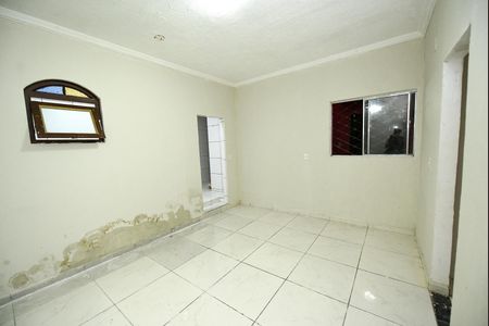 Casa à venda com 1200m², 6 quartos e 2 vagas Casa à venda com 1200m², 6 quartos e 2 vagasEdicula