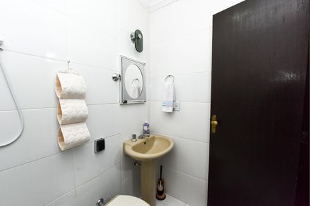 Casa à venda com 1200m², 6 quartos e 2 vagas Casa à venda com 1200m², 6 quartos e 2 vagasBanheiro da Suíte 2