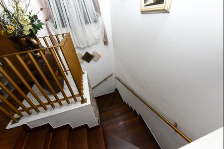 Casa à venda com 1200m², 6 quartos e 2 vagasHall