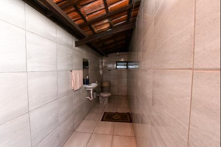 Casa à venda com 1200m², 6 quartos e 2 vagas Casa à venda com 1200m², 6 quartos e 2 vagasÁrea comum