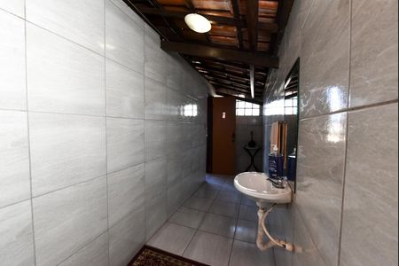 Casa à venda com 1200m², 6 quartos e 2 vagas Casa à venda com 1200m², 6 quartos e 2 vagasÁrea comum