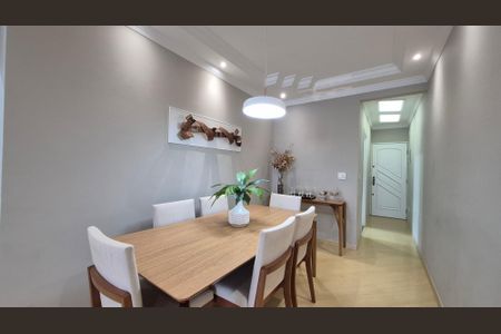 Sala  de casa à venda com 3 quartos, 104m² em Vila Alzira, Santo André