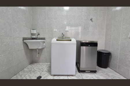 Casa à venda com 104m², 3 quartos e 2 vagasÁrea de Serviço