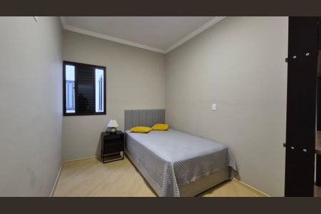 Casa à venda com 104m², 3 quartos e 2 vagasQuarto