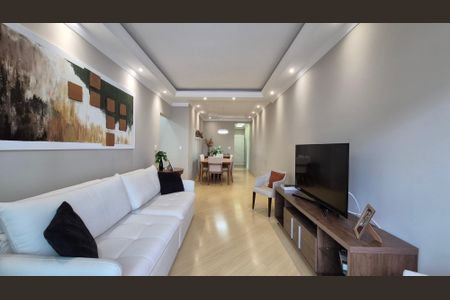 Casa à venda com 104m², 3 quartos e 2 vagasSala